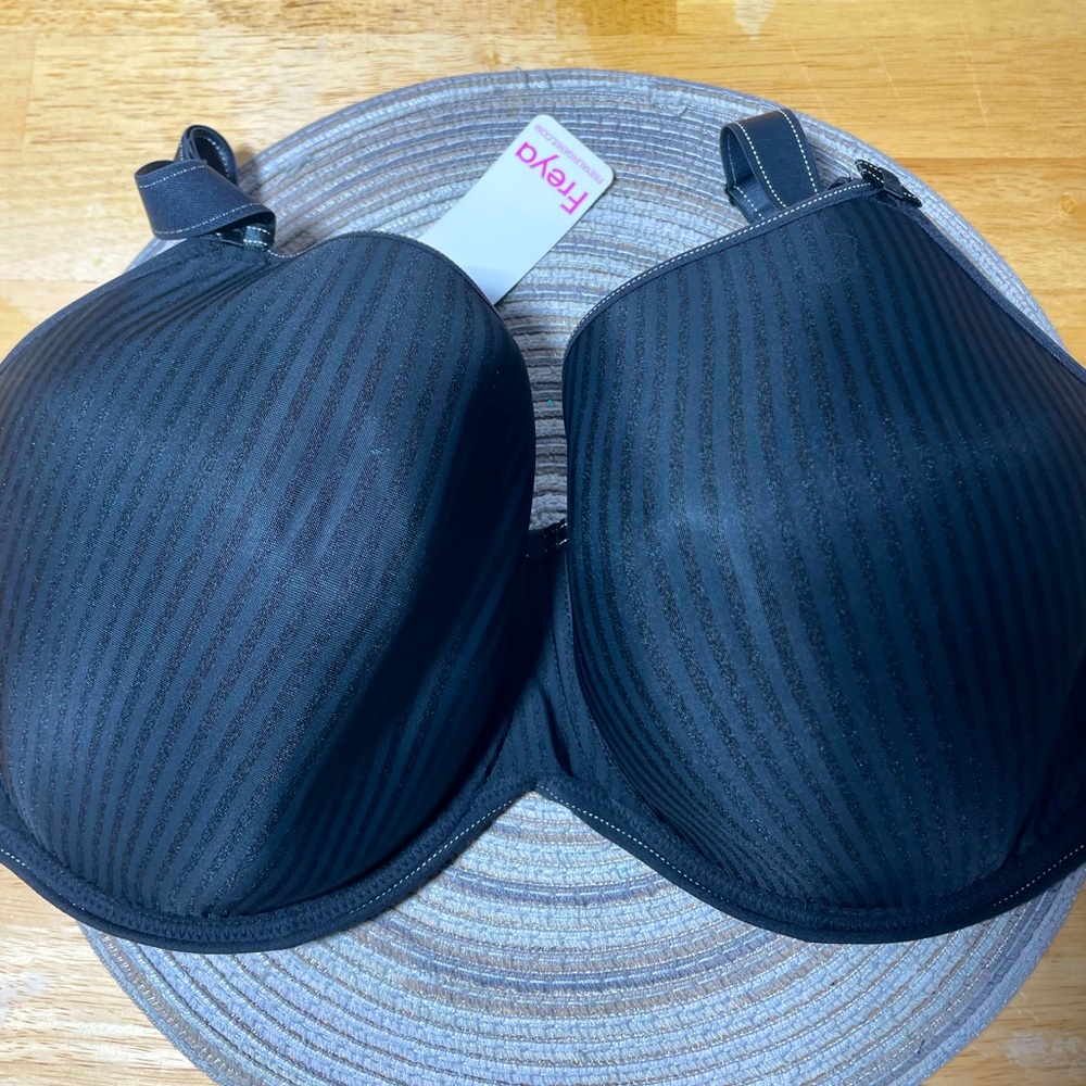 Freya 38g idol black bra